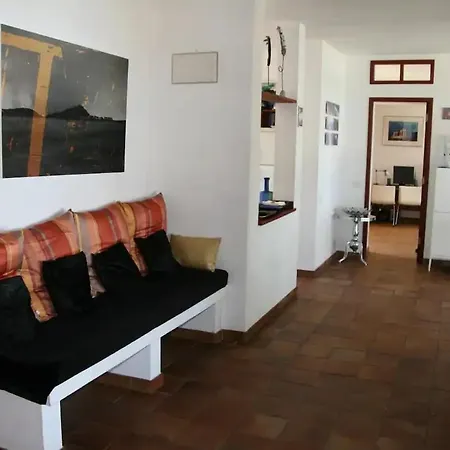 Bauhaus Meets Cactus Ferienhaus *
